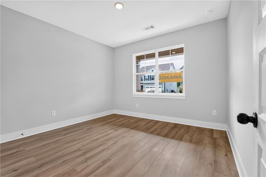 Spacious, unfurnished interior of a new home in Twin Lakes, Hoschton (Image 26).