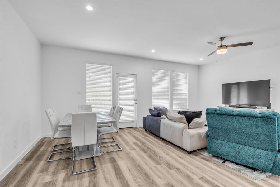 Furnished interior view inside a new home in City Gate North, Houston (Image 12). Furnished interior view inside a new home in City Gate North, Houston (Image 12).