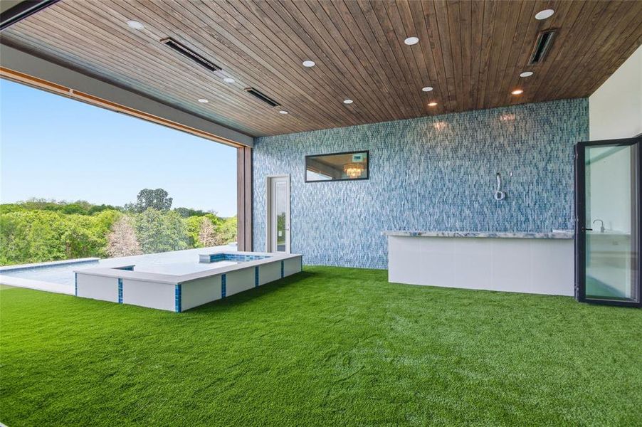 Exterior details and patio area of a home in , Southlake (Image 3).