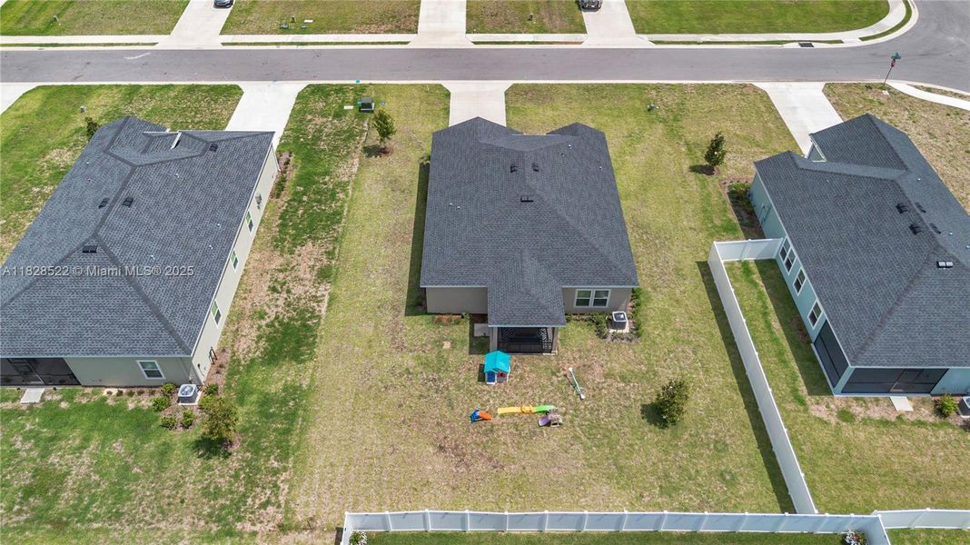 Image 38 of a home in Country Lane Estates. Image 38 of a home in Country Lane Estates.