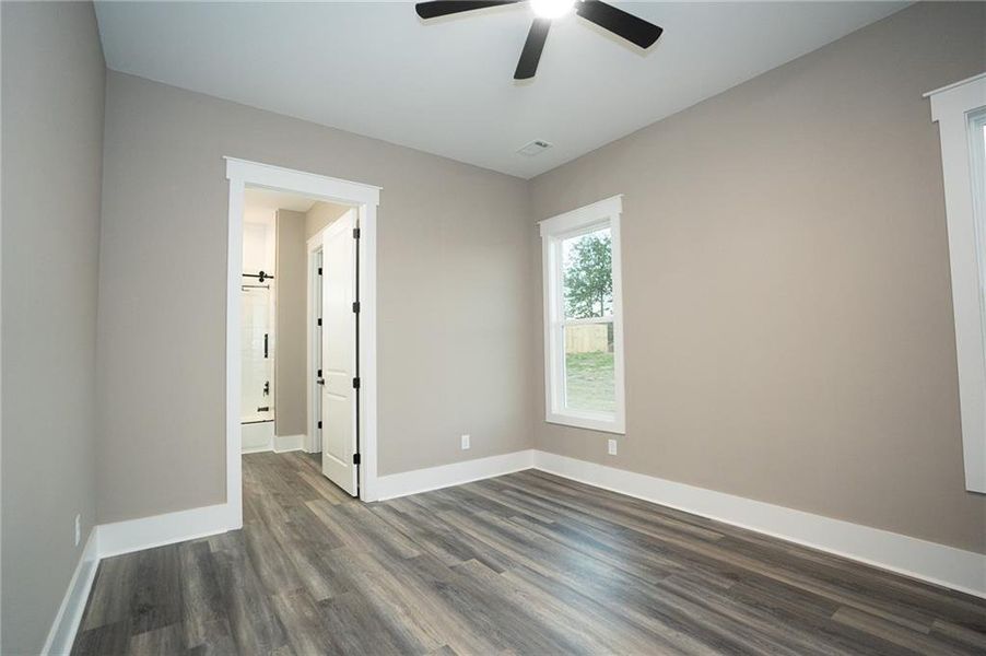 Spacious, unfurnished interior of a new home in , Cumming (Image 39). Spacious, unfurnished interior of a new home in , Cumming (Image 39).