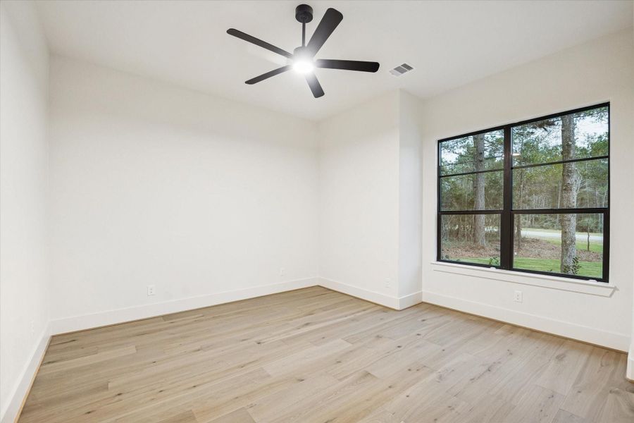 Spacious, unfurnished interior of a new home in , Montgomery (Image 34).