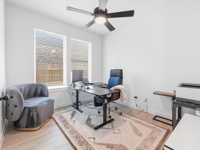 Great study! This will be perfect for working from home! Great study! This will be perfect for working from home!