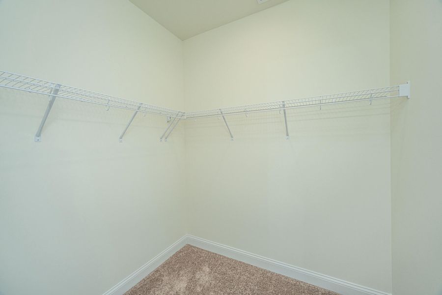 Spacious, unfurnished interior of a new home in , Ridgeville (Image 12).