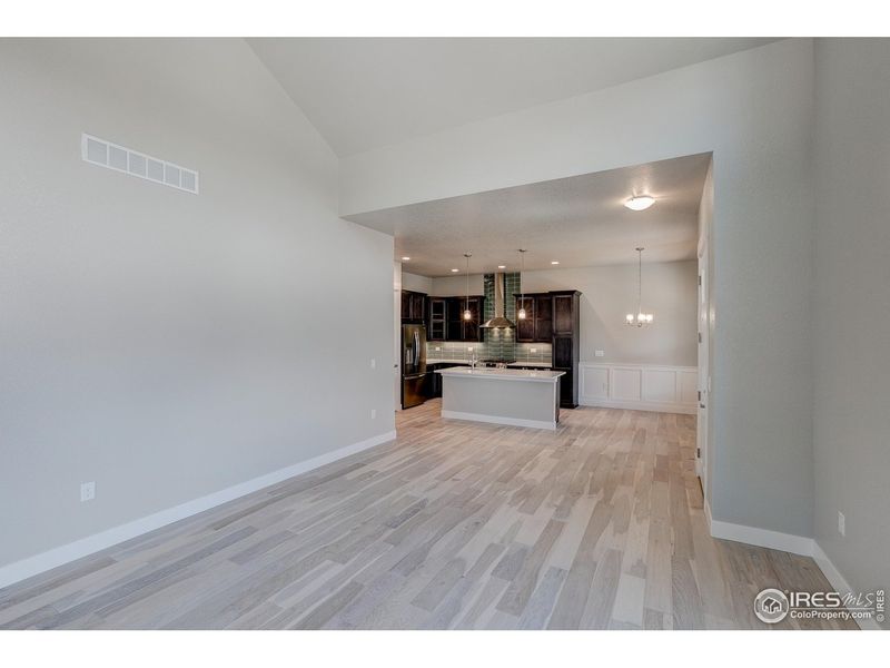 Spacious, unfurnished interior of a new home in Vernazza, Windsor (Image 23).