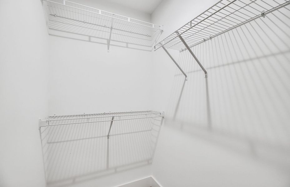 Representative unfurnished interior of a home built from the Continental by Pulte Homes in Hunters Creek, Flowery Branch (Image 20).