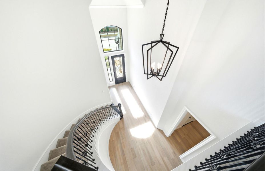 Spacious, unfurnished interior of a new home in Bridgeland 50', Cypress (Image 26).