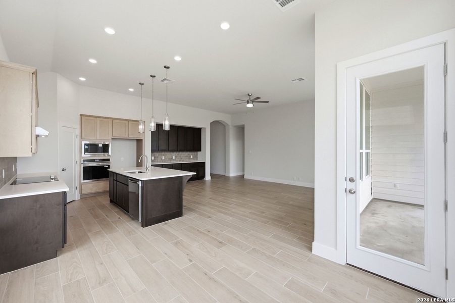 Furnished interior view inside a new home in Venado Crossing, Cibolo (Image 8).