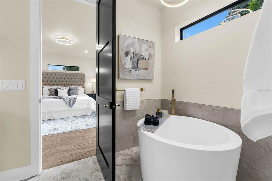 Furnished interior view inside a new home in , Orlando (Image 4).