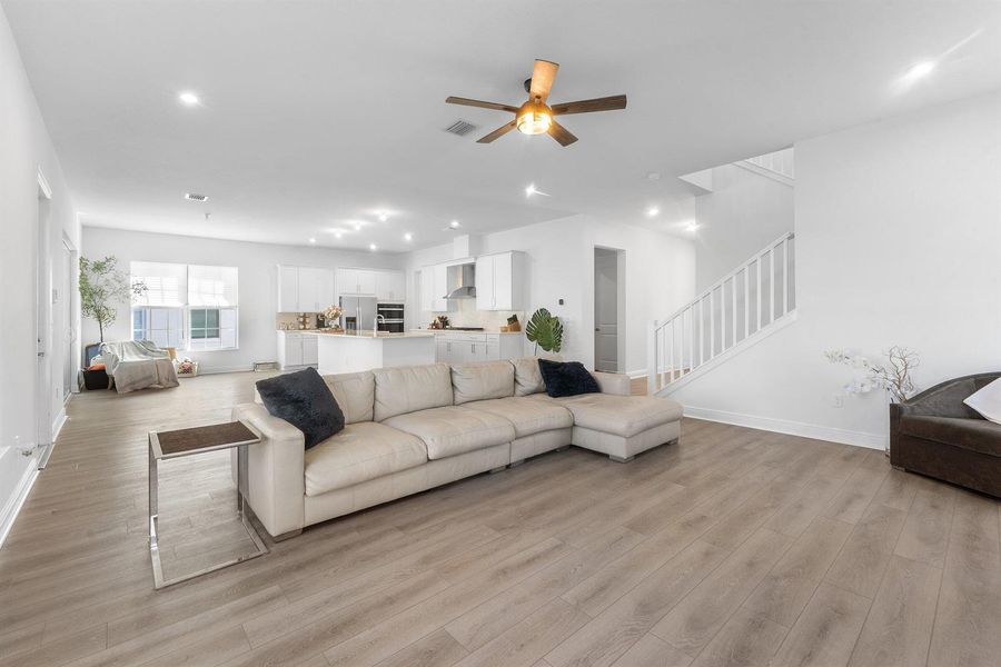 015-800SouthwestPrairieAvenue-PalmCity-F