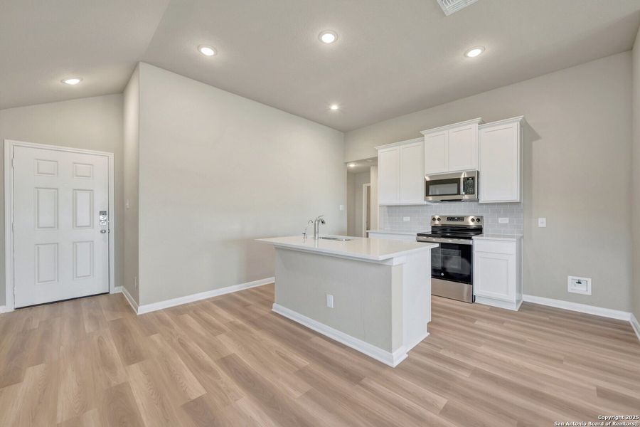 Image 34 of a home in Park Place.