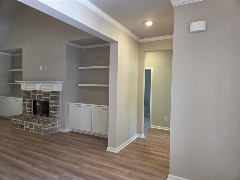 Spacious, unfurnished interior of a new home in , Bethlehem (Image 28).