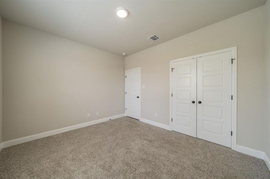 Spacious, unfurnished interior of a new home in , Alvarado (Image 19).