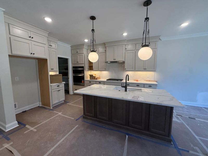 Wellsley E Kitchen