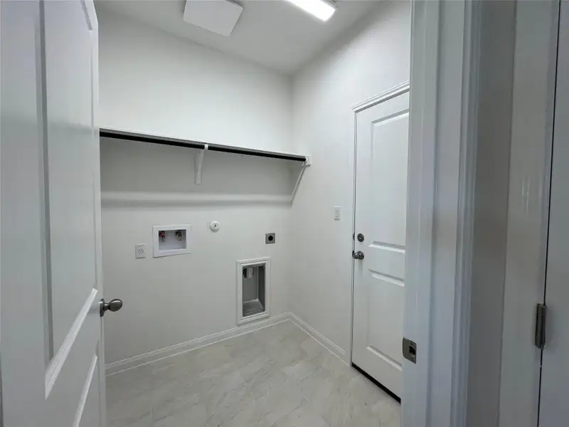 Furnished interior view inside a new home in Wellspring, Hutto (Image 5). Furnished interior view inside a new home in Wellspring, Hutto (Image 5).