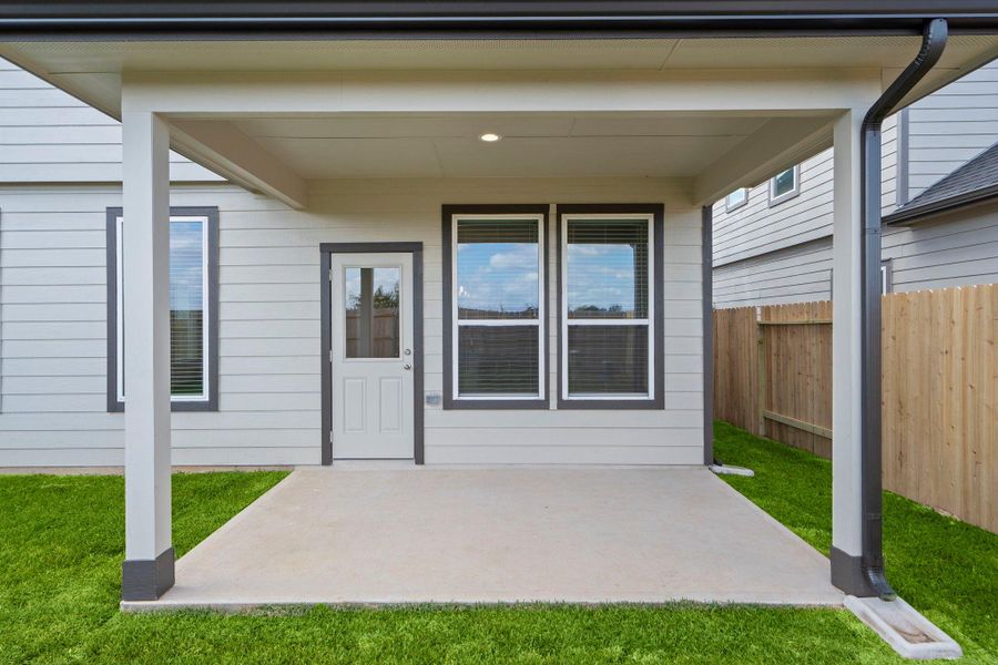 Exterior details and patio area of a home in Grand Oaks Village, Houston (Image 2). Exterior details and patio area of a home in Grand Oaks Village, Houston (Image 2).