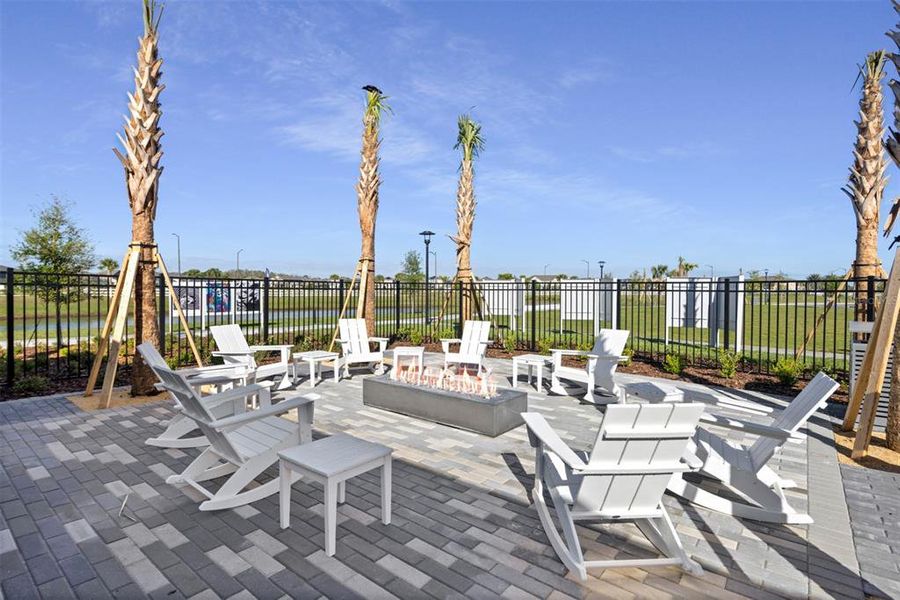 Community amenities in Meridian Parks, Orlando (Image 27).