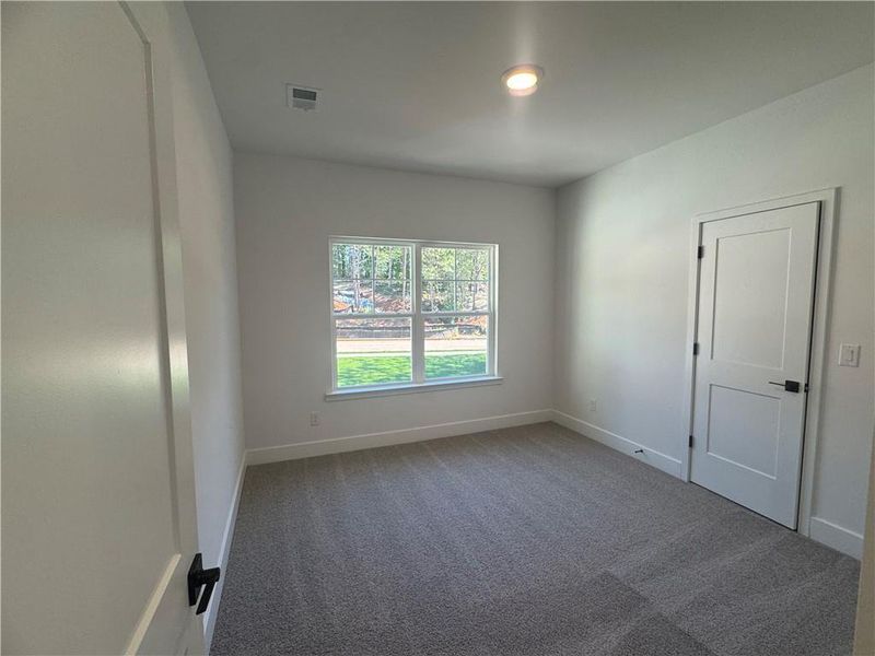 Spacious, unfurnished interior of a new home in The Fields of Walnut Creek, Pendergrass (Image 21).