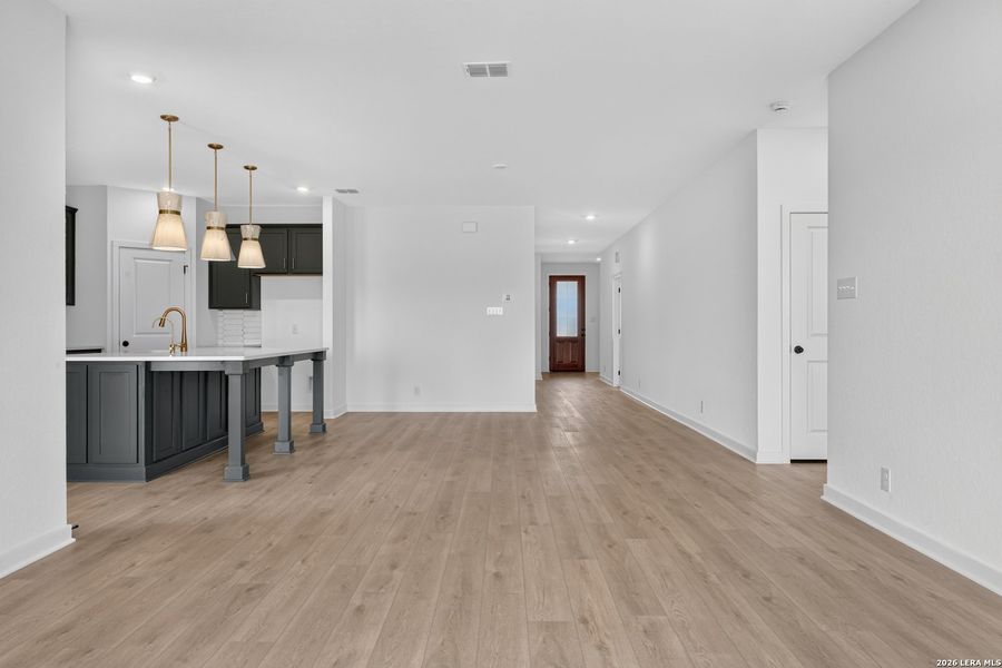 Spacious, unfurnished interior of a new home in Cordova Trails, Seguin (Image 24). Spacious, unfurnished interior of a new home in Cordova Trails, Seguin (Image 24).