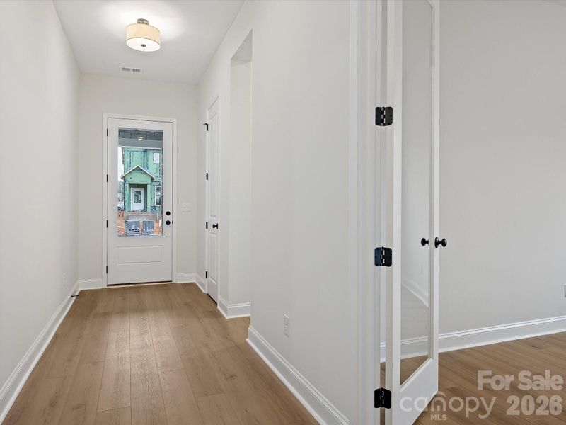 Spacious, unfurnished interior of a new home in Hardy Pond, Rock Hill (Image 33).