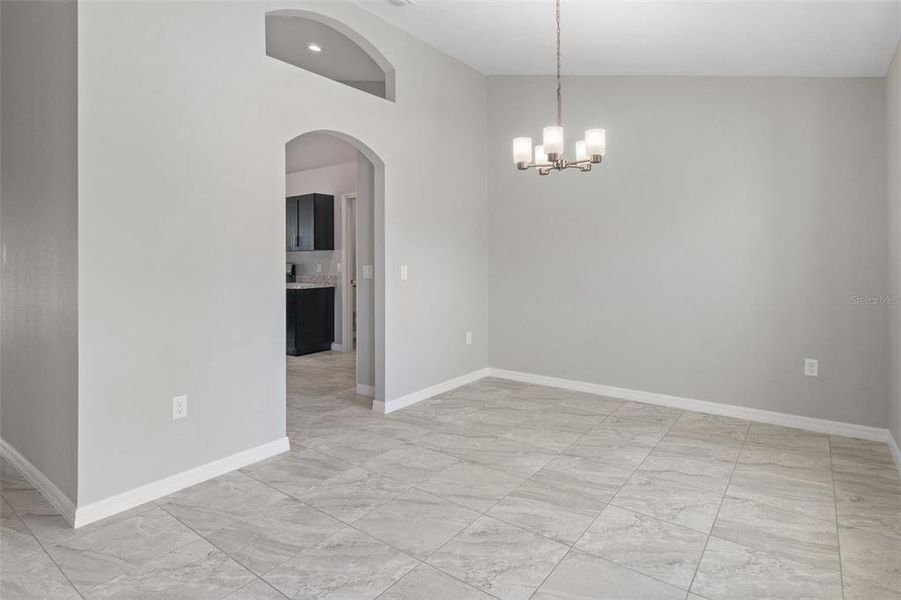 Spacious, unfurnished interior of a new home in , Homosassa (Image 23).
