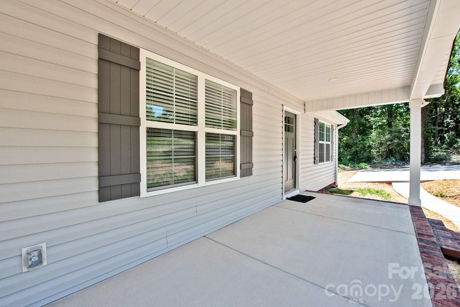 Exterior details and patio area of a home in , Kannapolis (Image 13).