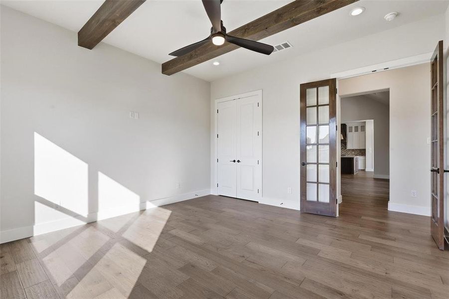 Spacious, unfurnished interior of a new home in Aledo Heights - Aledo ISD, Aledo (Image 23).