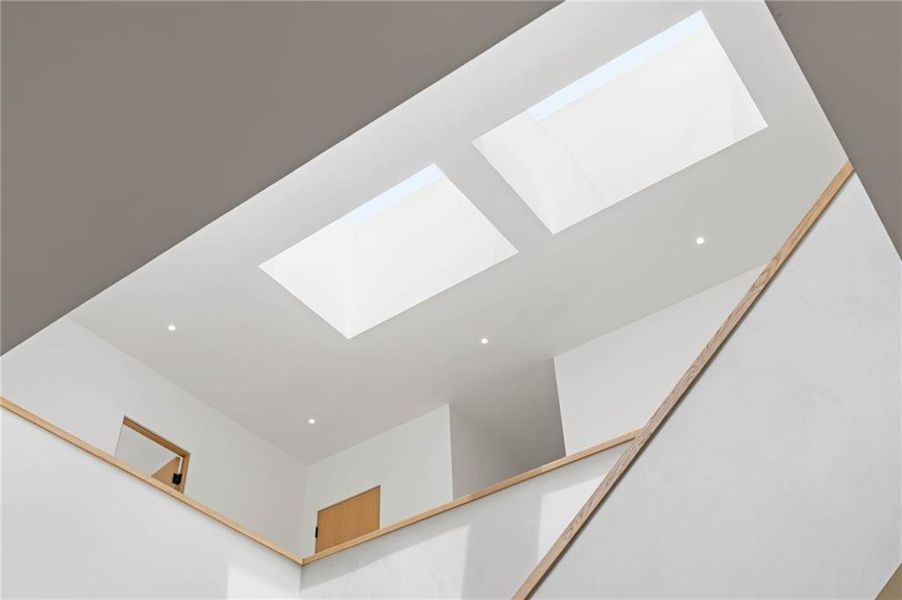 Spacious, unfurnished interior of a new home in , Atlanta (Image 21). Spacious, unfurnished interior of a new home in , Atlanta (Image 21).