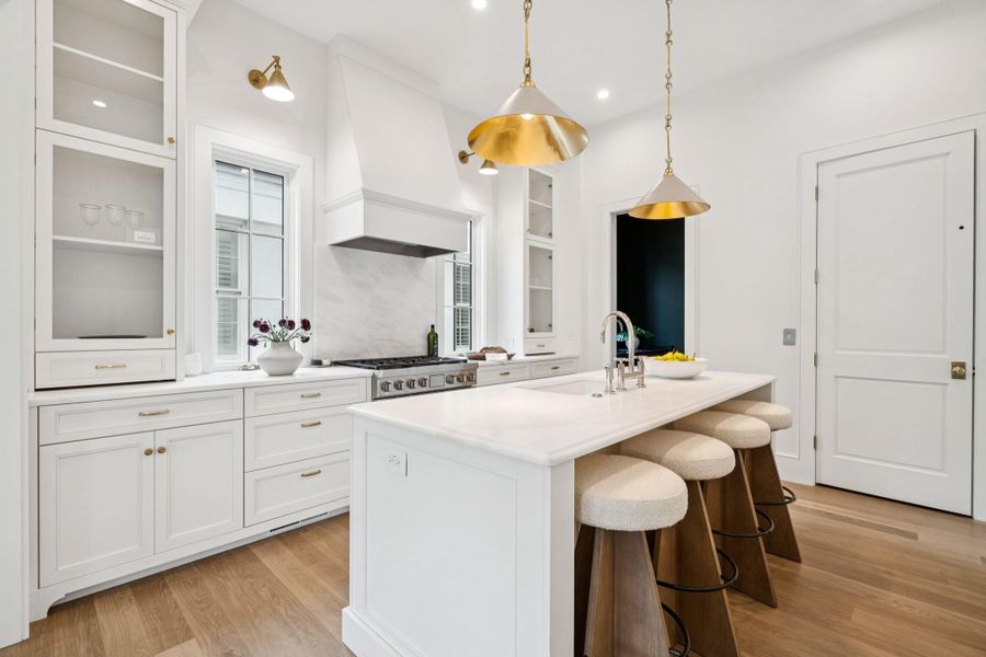 Furnished interior view inside a new home in , Charleston (Image 37).