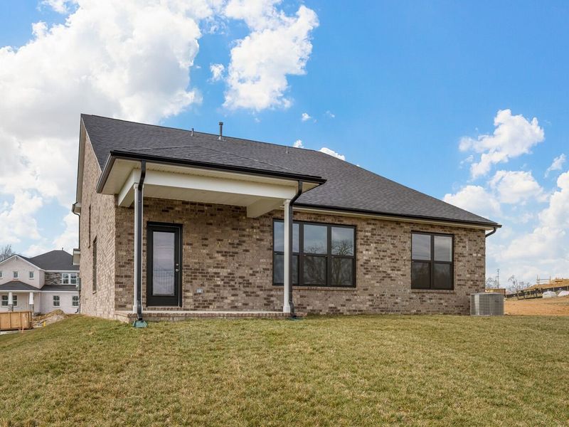 Exterior details and patio area of a home in Benders Cove, Mount Juliet (Image 29).