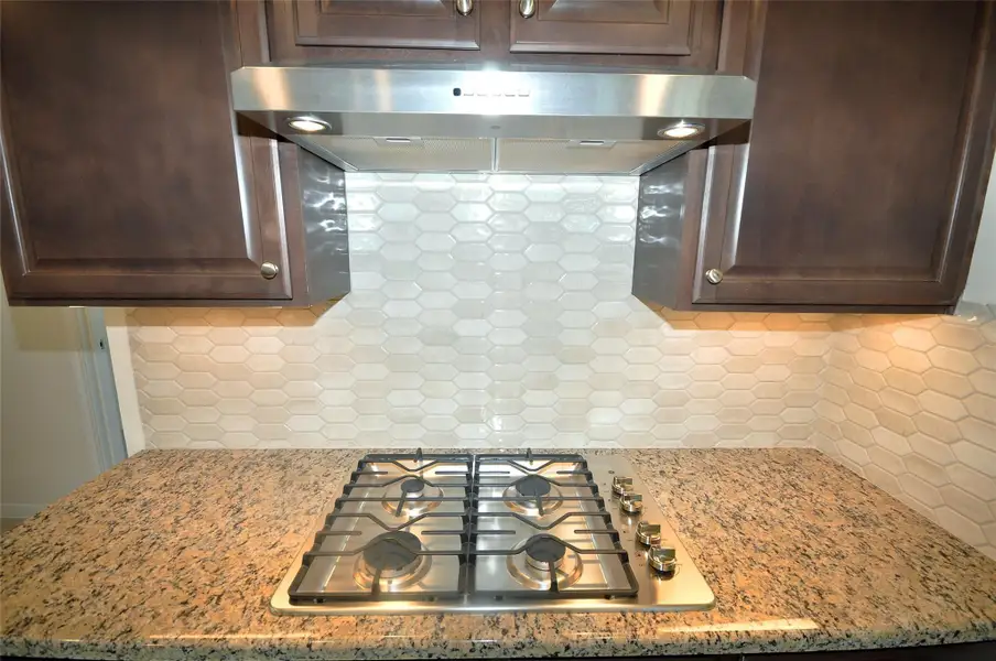 Close-up of interior finishes inside a home in Pedregal, League City (Image 13).