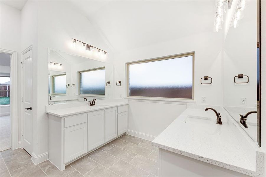 Furnished interior view inside a new home in The Oaks, Red Oak (Image 10). Furnished interior view inside a new home in The Oaks, Red Oak (Image 10).