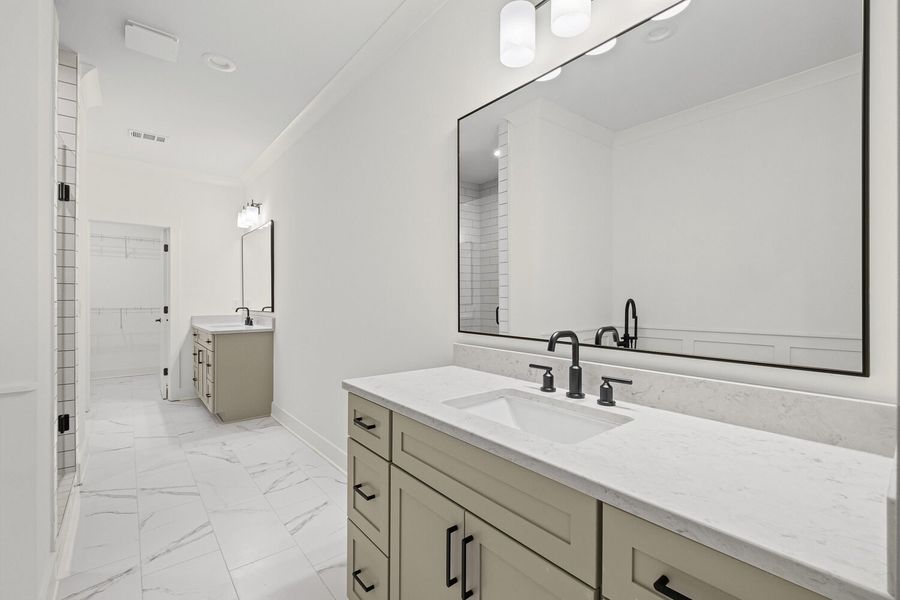 Furnished interior view inside a new home in Devin's Shire, Kennesaw (Image 6).