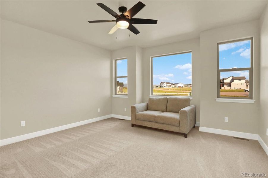 Spacious, unfurnished interior of a new home in , Colorado Springs (Image 19).