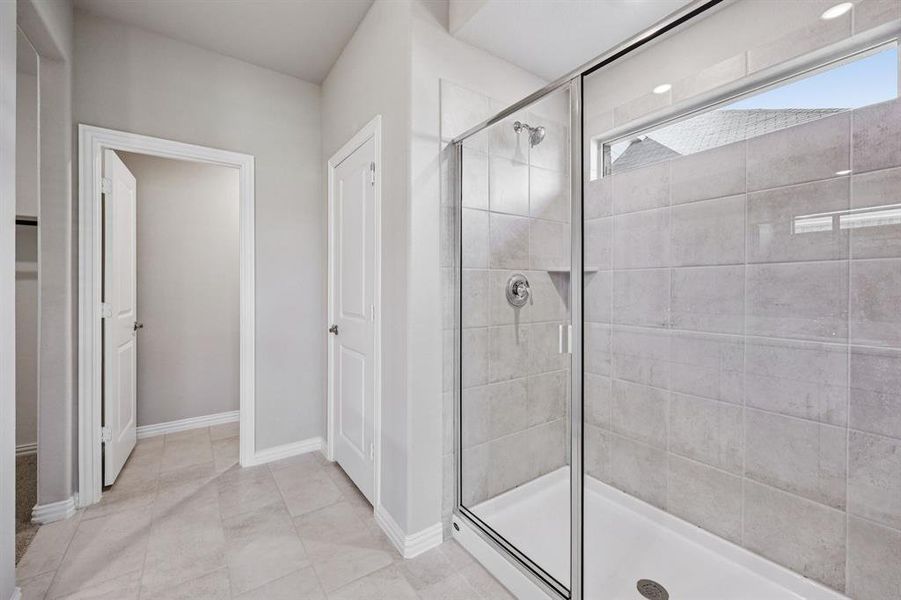 Photo is not of the actual home, but is an inspirational photo of builder’s model home and may depict options, furnishings, and/or decorator features that are not included. Photo is not of the actual home, but is an inspirational photo of builder’s model home and may depict options, furnishings, and/or decorator features that are not included.