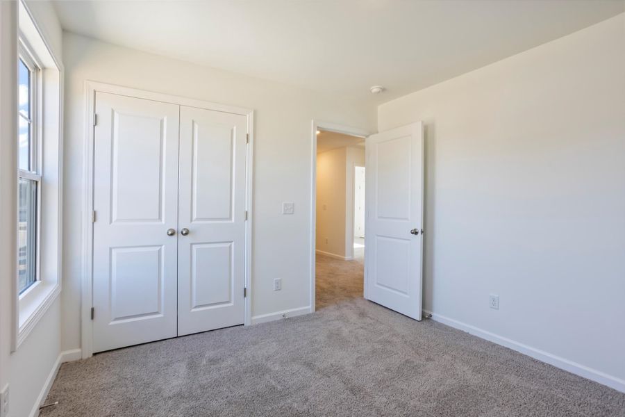 Spacious, unfurnished interior of a new home in Portrait Hills, Aiken (Image 19).