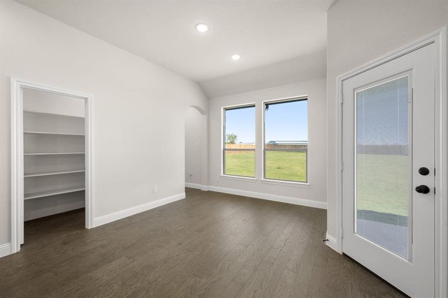 Spacious, unfurnished interior of a new home in Coyote Crossing, Godley (Image 18). Spacious, unfurnished interior of a new home in Coyote Crossing, Godley (Image 18).