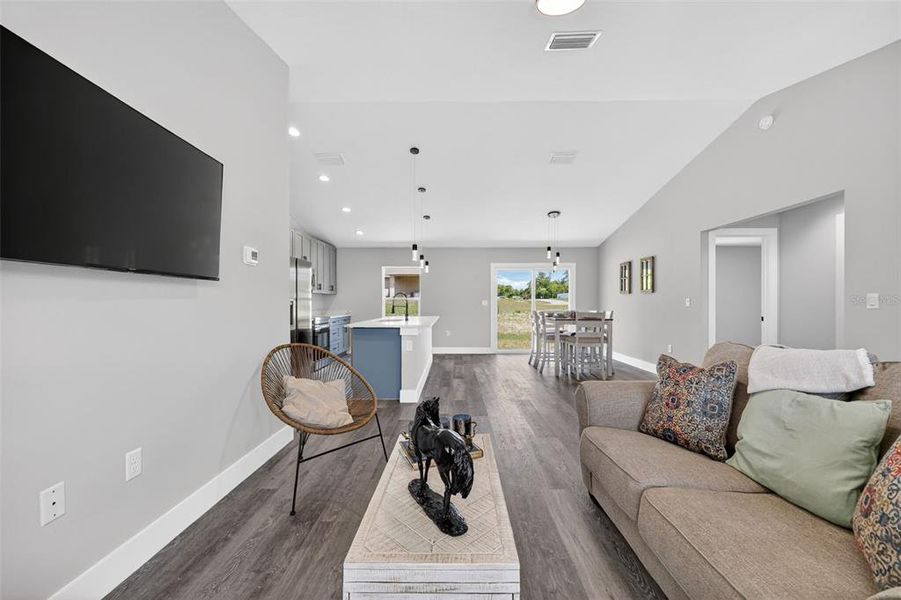 Furnished interior view inside a new home in , Dunnellon (Image 8).