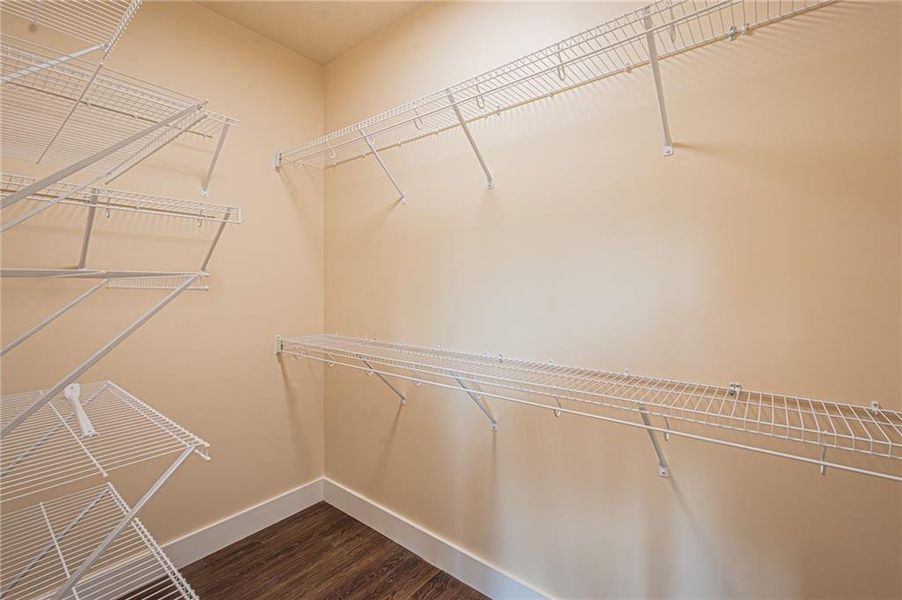 Spacious, unfurnished interior of a new home in , Dahlonega (Image 45).