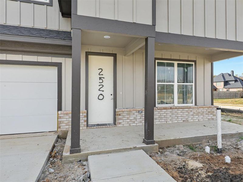 Exterior details and patio area of a home in , Sherman (Image 3).