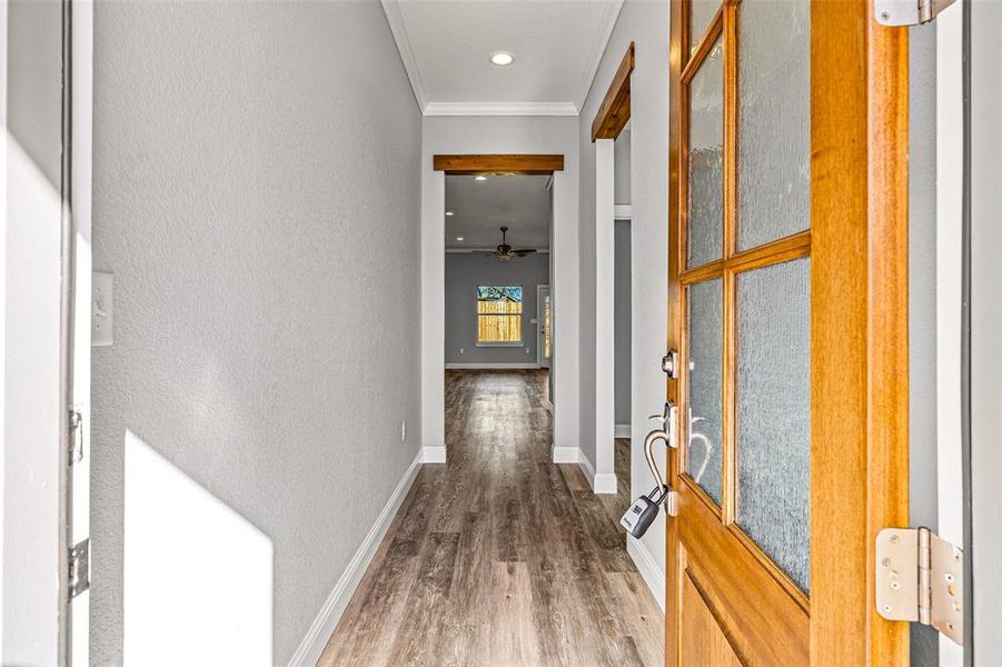 Spacious, unfurnished interior of a new home in , Granbury (Image 19).