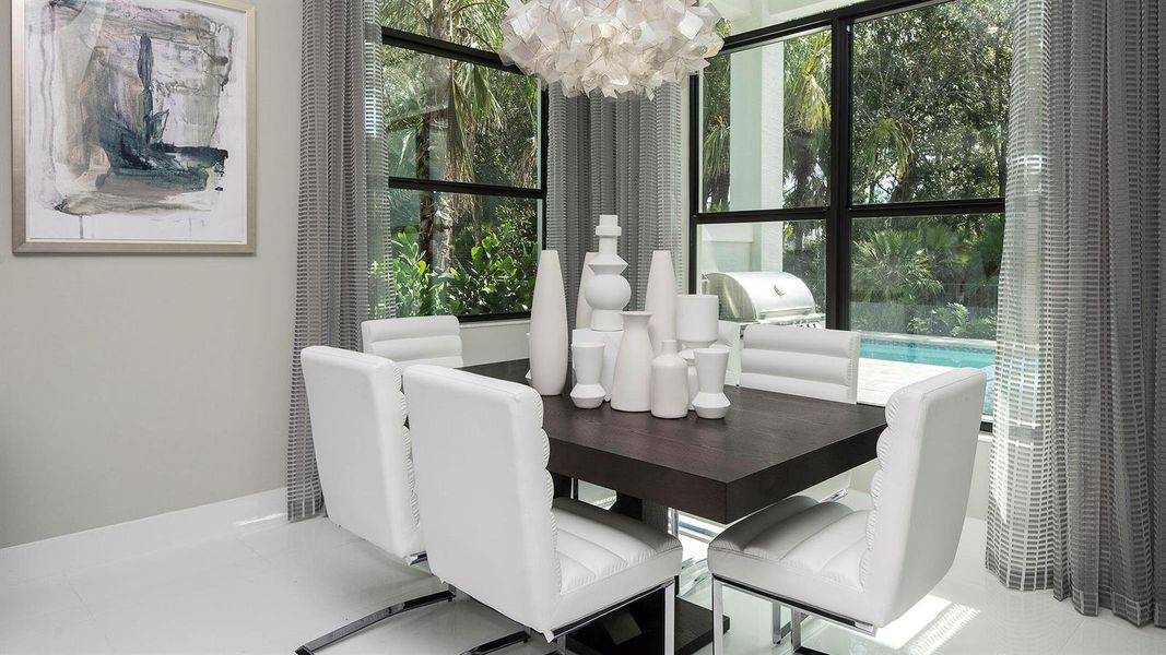 Dining Area Dining Area