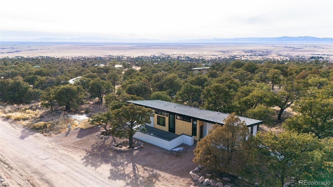 Image 37 of a home in .