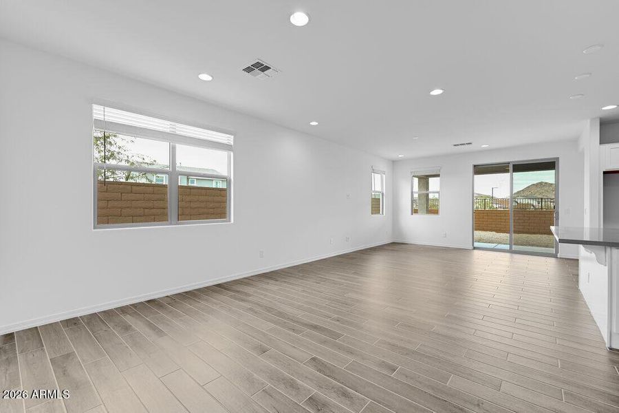 hj-az-phoenix-lucero-sandstone-lot-61-tv hj-az-phoenix-lucero-sandstone-lot-61-tv