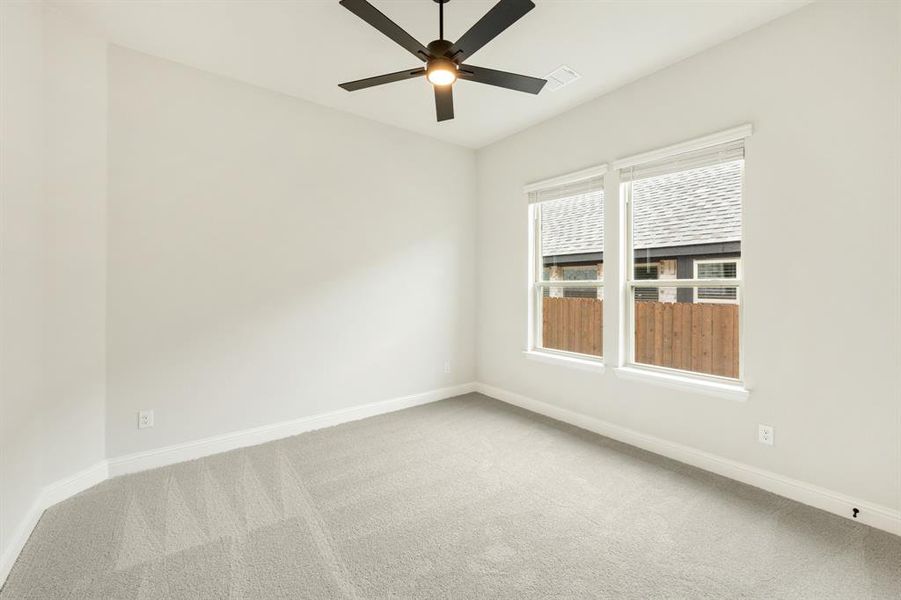 Spacious, unfurnished interior of a new home in The Retreat at North Grove 60, Waxahachie (Image 27). Spacious, unfurnished interior of a new home in The Retreat at North Grove 60, Waxahachie (Image 27).