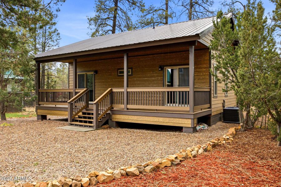 1979ChristmasPineCircle-HeberOvergaard-A