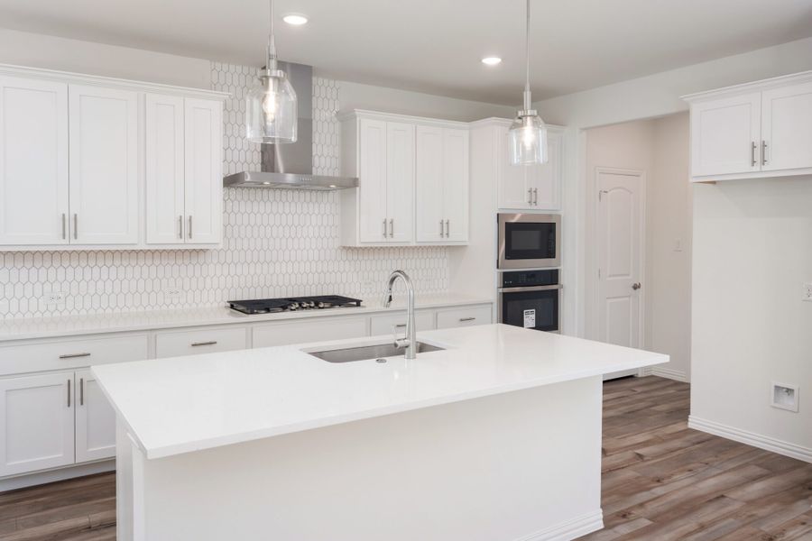 Furnished interior view inside a new home in Edgewater, Fate (Image 9).