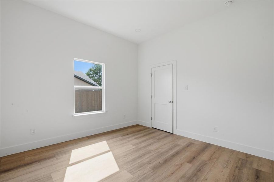 Spacious, unfurnished interior of a new home in , Dallas (Image 31). Spacious, unfurnished interior of a new home in , Dallas (Image 31).