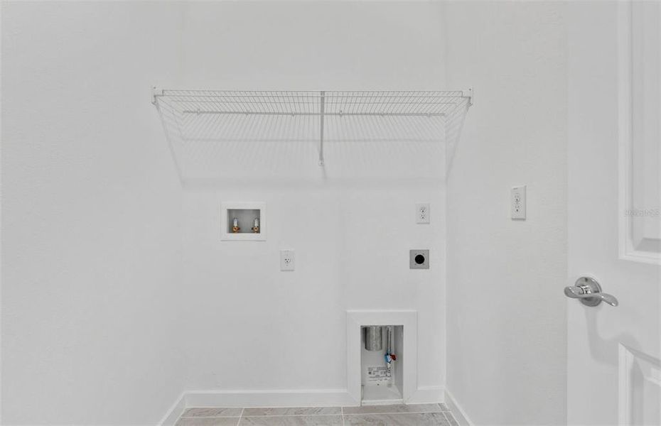 Spacious, unfurnished interior of a new home in Twisted Oaks, Wildwood (Image 16).