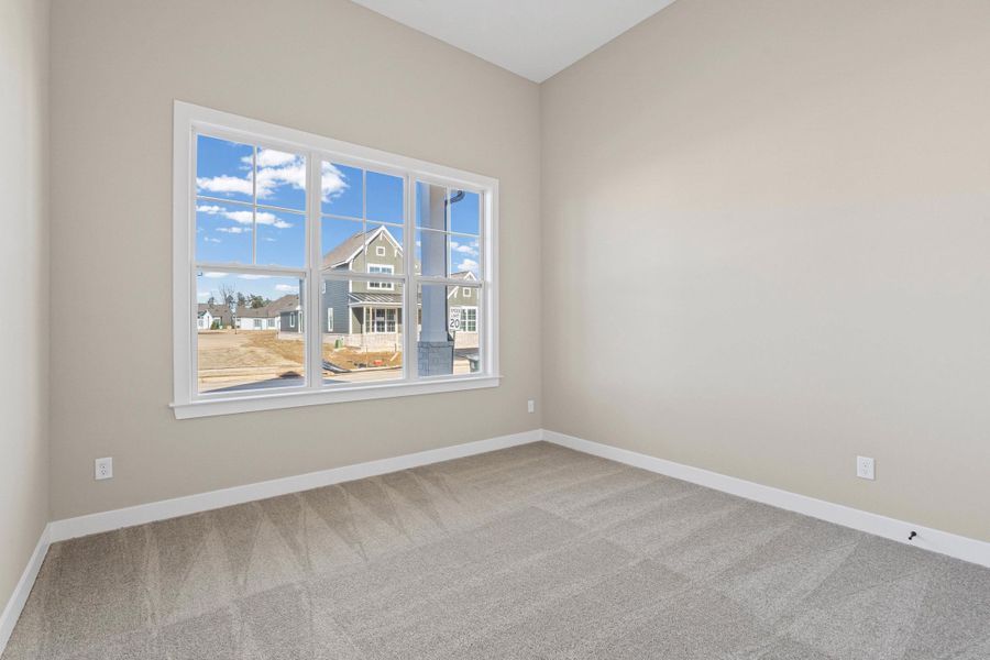 Spacious, unfurnished interior of a new home in Lockwood, Collierville (Image 20).